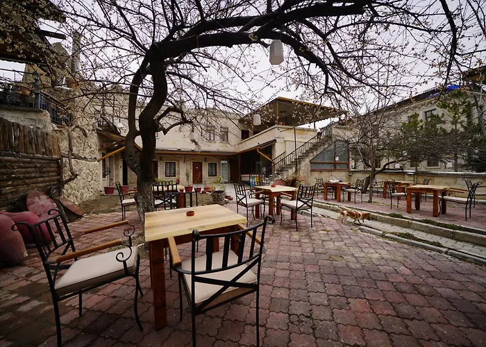 Glory Art Stone House