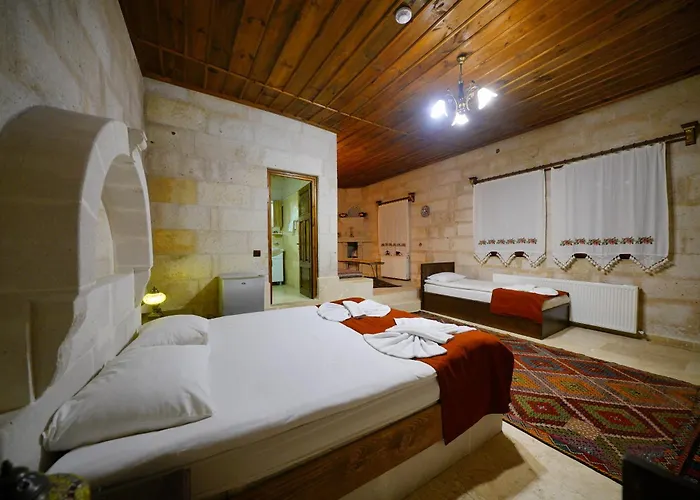 Glory Art Stone House *