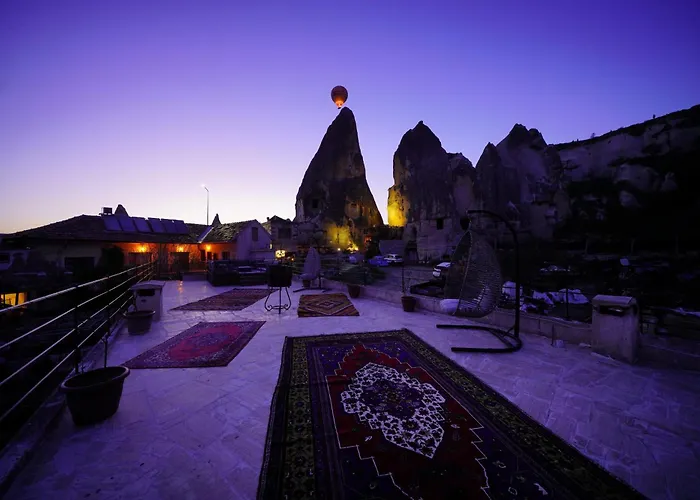 Glory Art Stone House 酒店